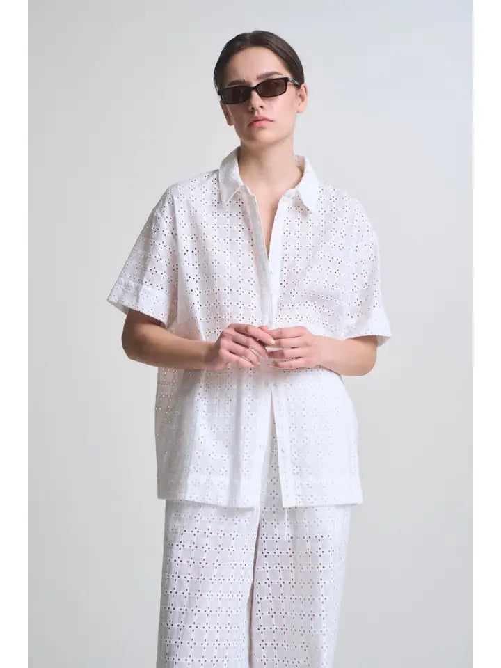 G&G Eyelet Top